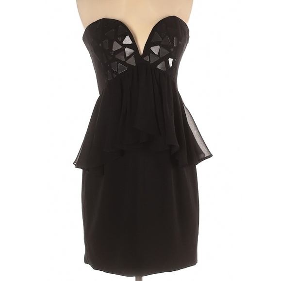 AKIRA Dresses & Skirts - SOLD ON MERCARI